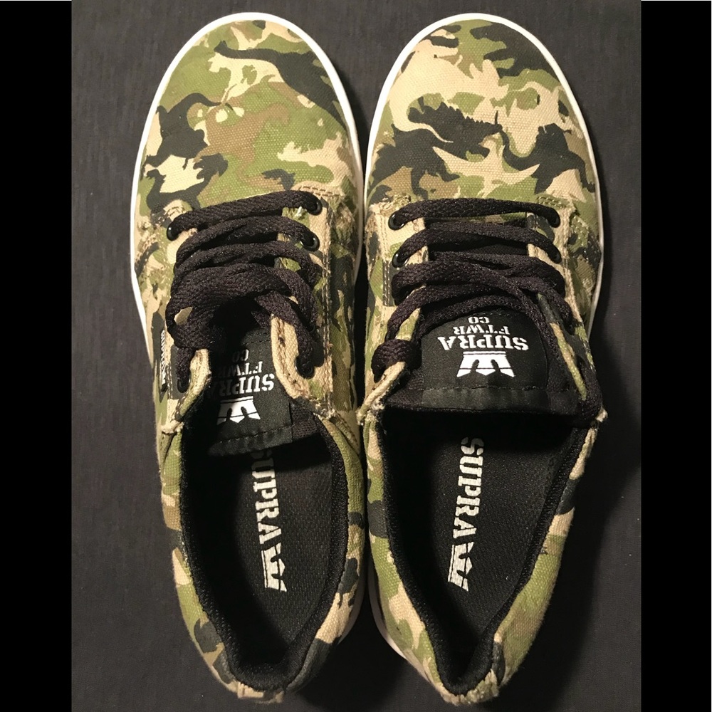 ✂️🎉1Hr🔻Supra Sneakers (Worn Once)🎉✂️